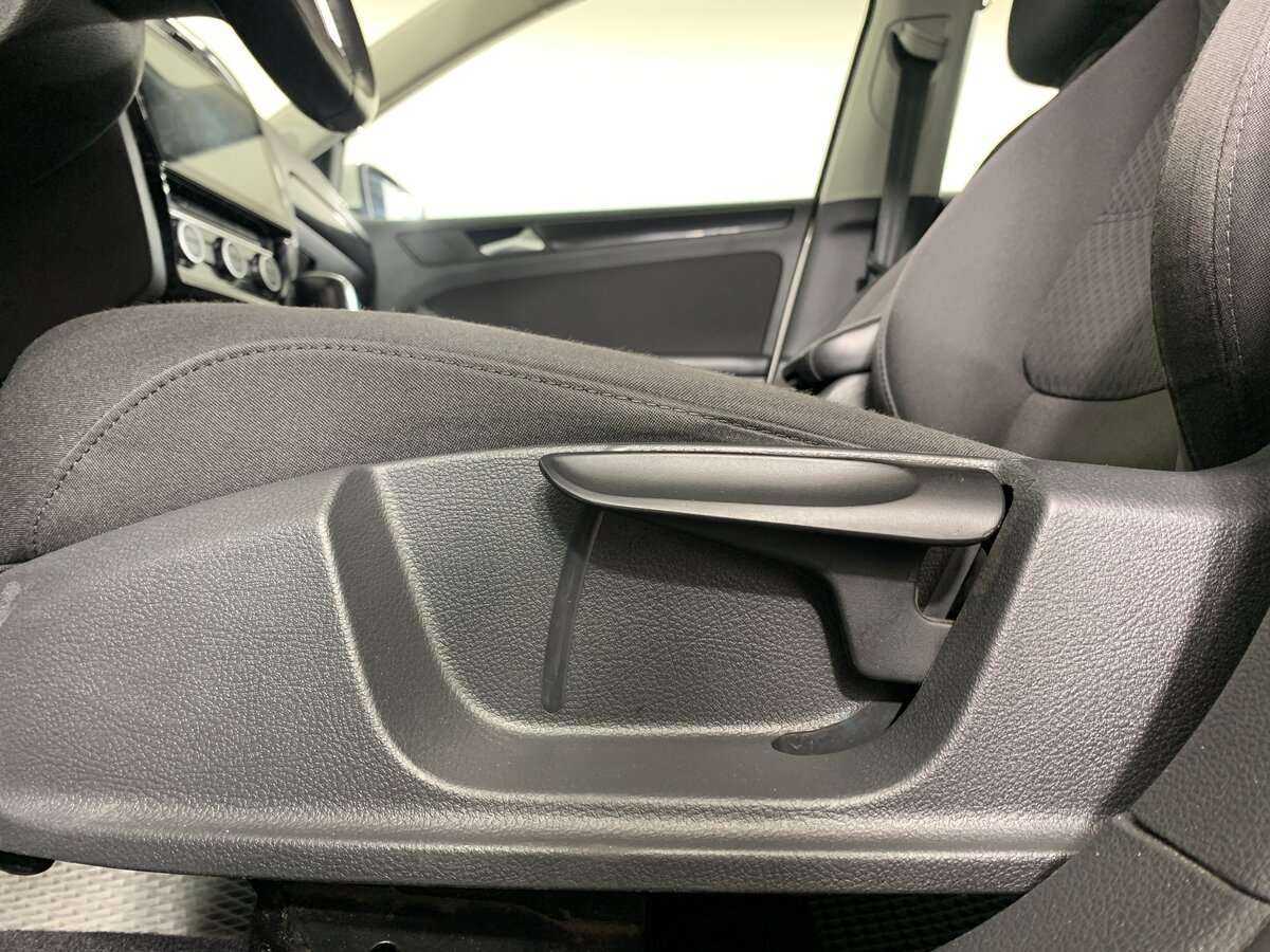 Купить Volkswagen Jetta, 2012, 249 824 км.. Фото: #13