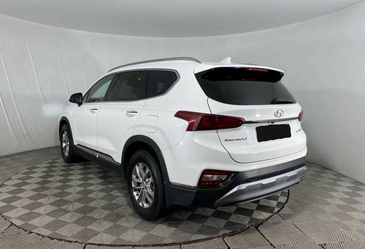 Купить Hyundai Santa Fe, 2019, 118 001 км.. Фото: #6