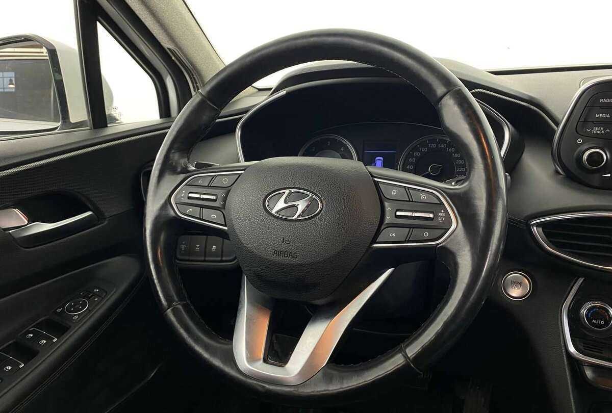 Купить Hyundai Santa Fe, 2019, 118 001 км.. Фото: #8