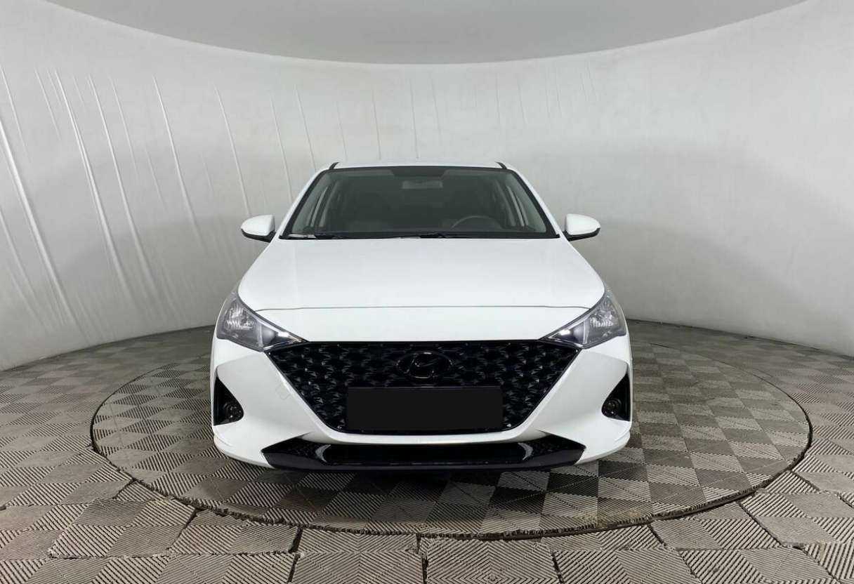 Купить Hyundai Solaris, 2021, 13 369 км.. Фото: #1