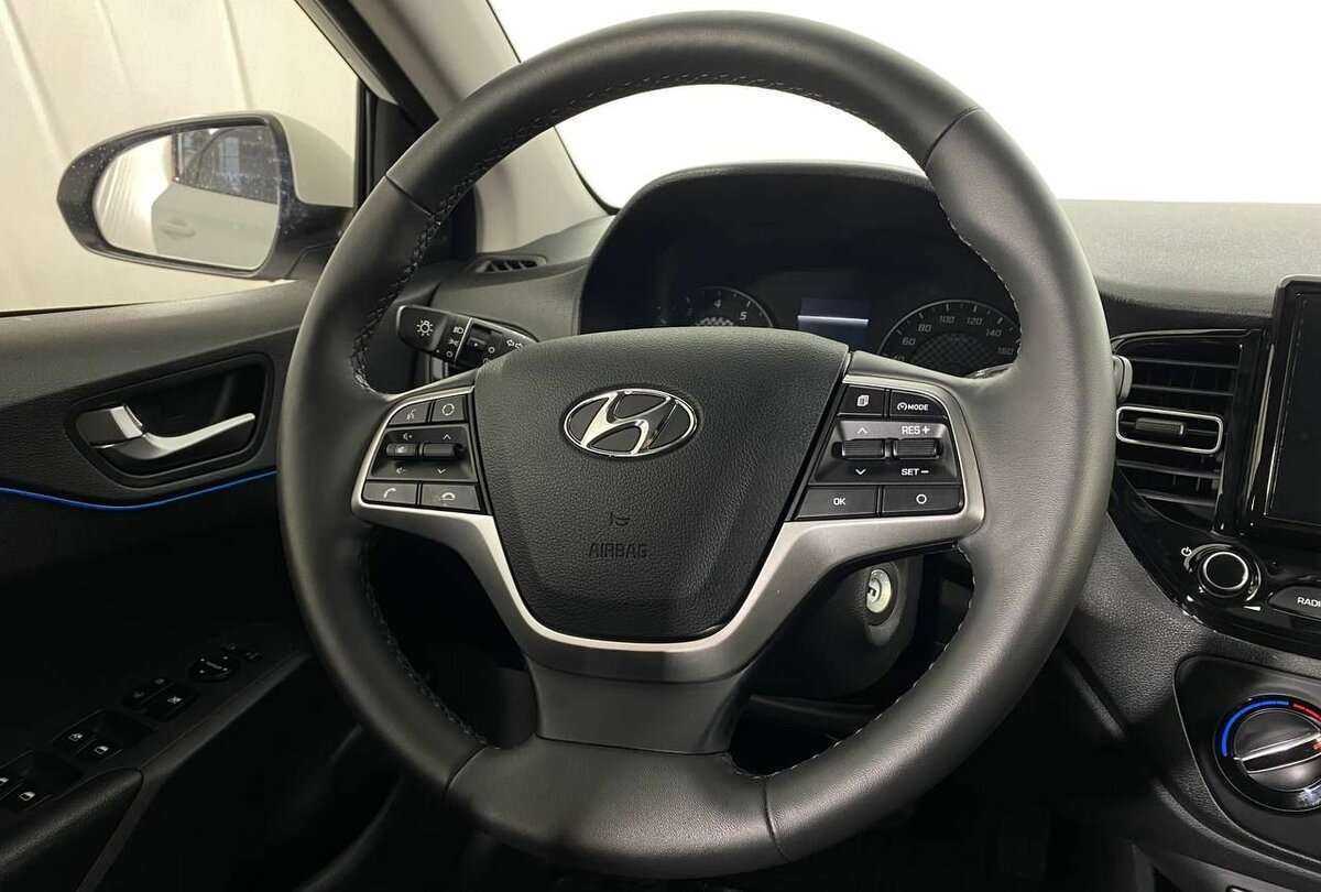 Купить Hyundai Solaris, 2021, 13 369 км.. Фото: #8
