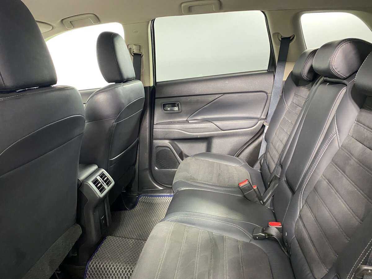 Купить Mitsubishi Outlander, 2021, 82 415 км.. Фото: #8