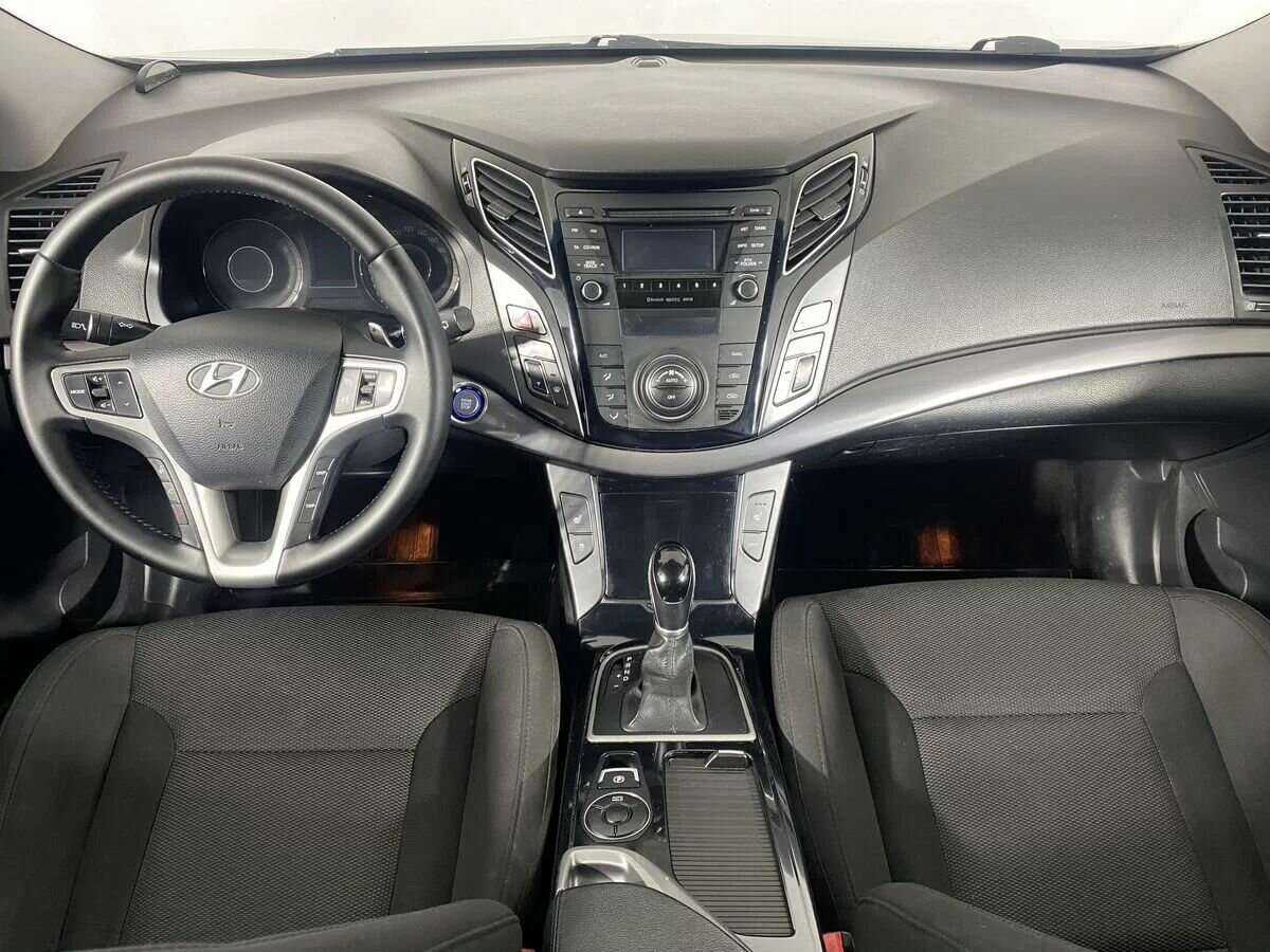 Купить Hyundai i40, 2013, 180 000 км.. Фото: #8
