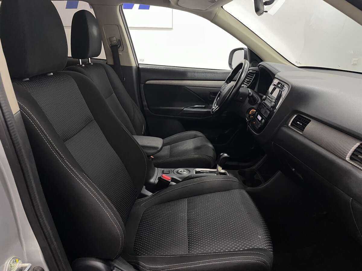 Купить Mitsubishi Outlander, 2016, 191 717 км.. Фото: #7