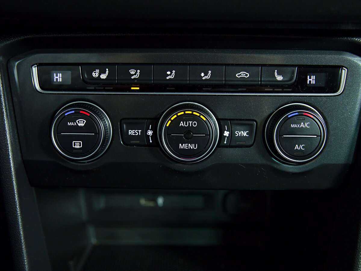 Купить Volkswagen Tiguan, 2017, 260 280 км.. Фото: #12