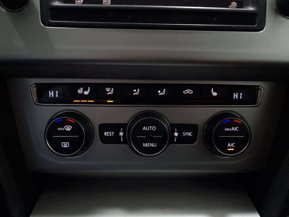 Купить Volkswagen Passat, 2015, 220 993 км.. Фото: #7