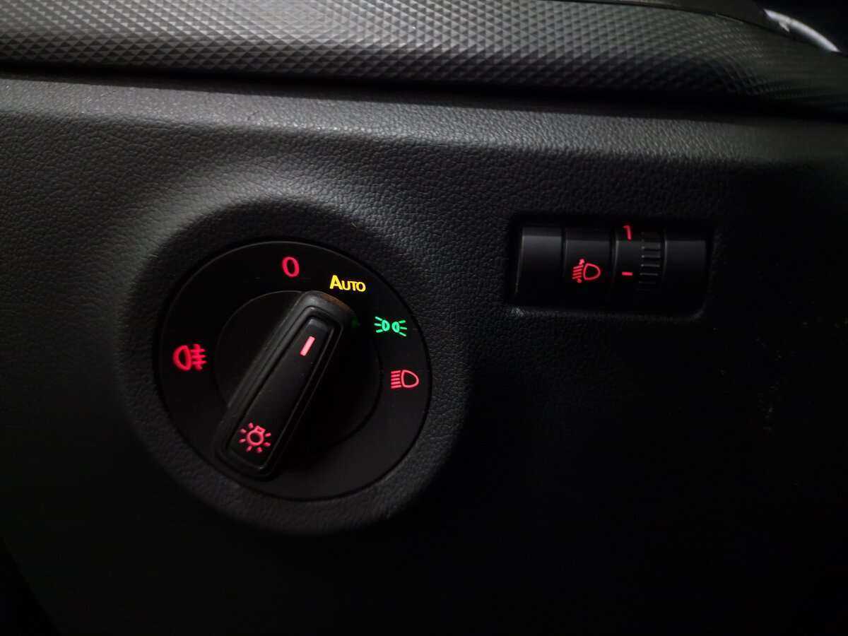 Купить Volkswagen Polo, 2021, 132 630 км.. Фото: #10