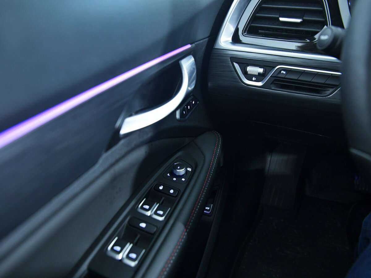 Купить Geely Tugella, 2022, 16 395 км.. Фото: #11