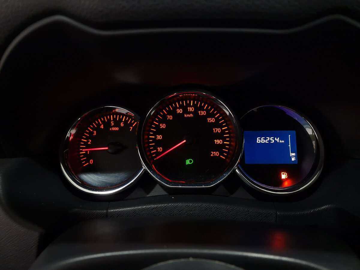 Купить Nissan Terrano, 2016, 66 254 км.. Фото: #4