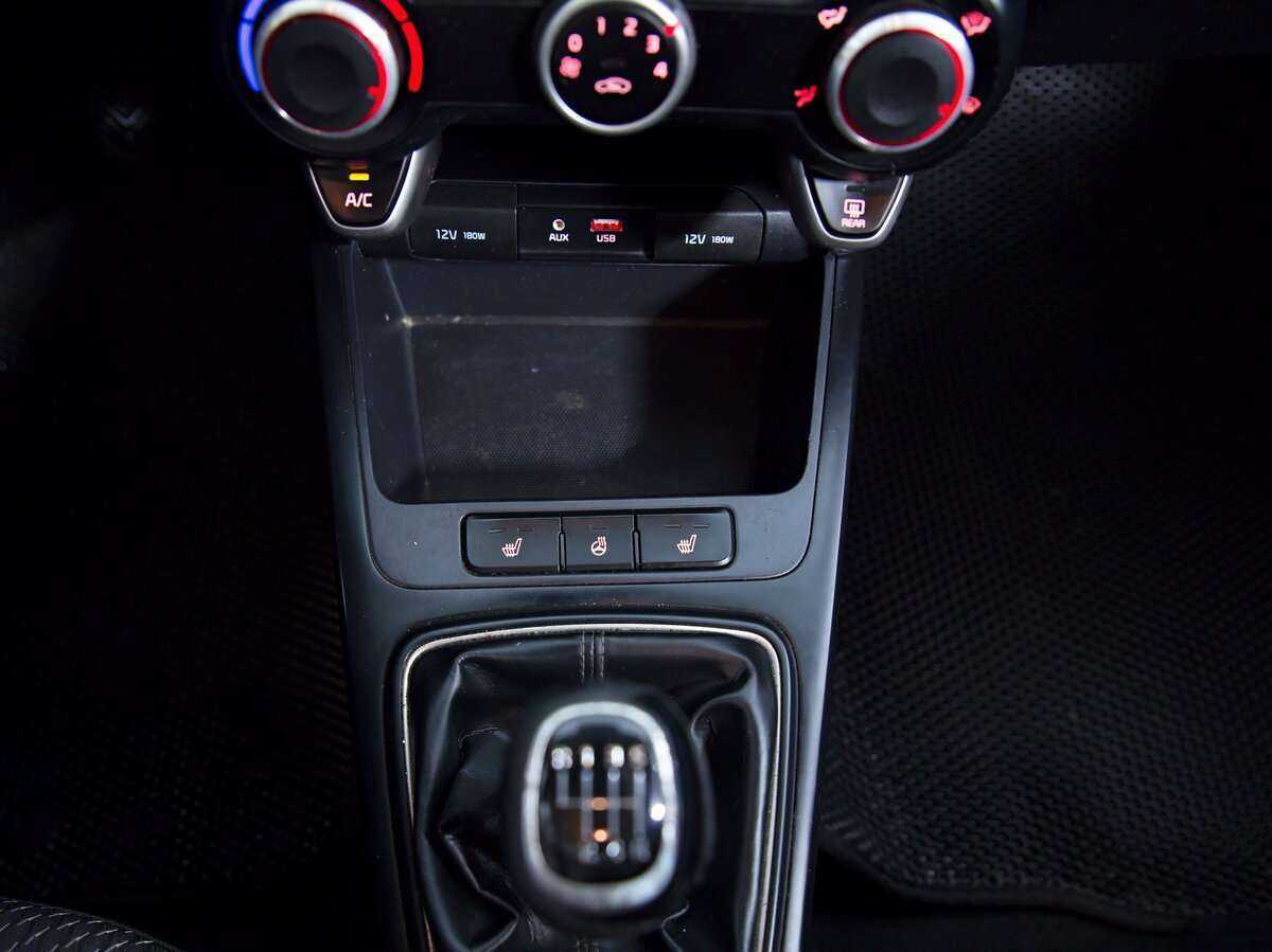 Купить Kia Rio, 2017, 126 650 км.. Фото: #14