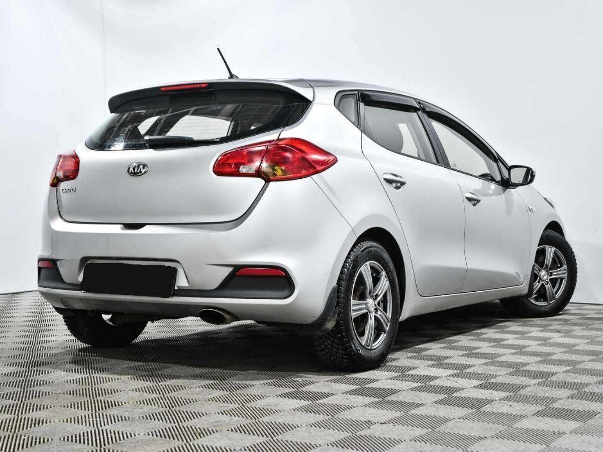 Купить Kia Ceed, 2012, 177 598 км.. Фото: #3