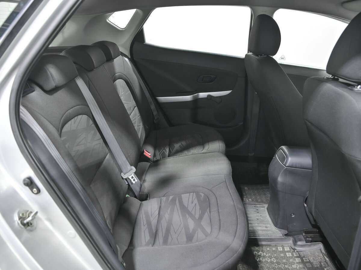 Купить Kia Ceed, 2012, 177 598 км.. Фото: #11