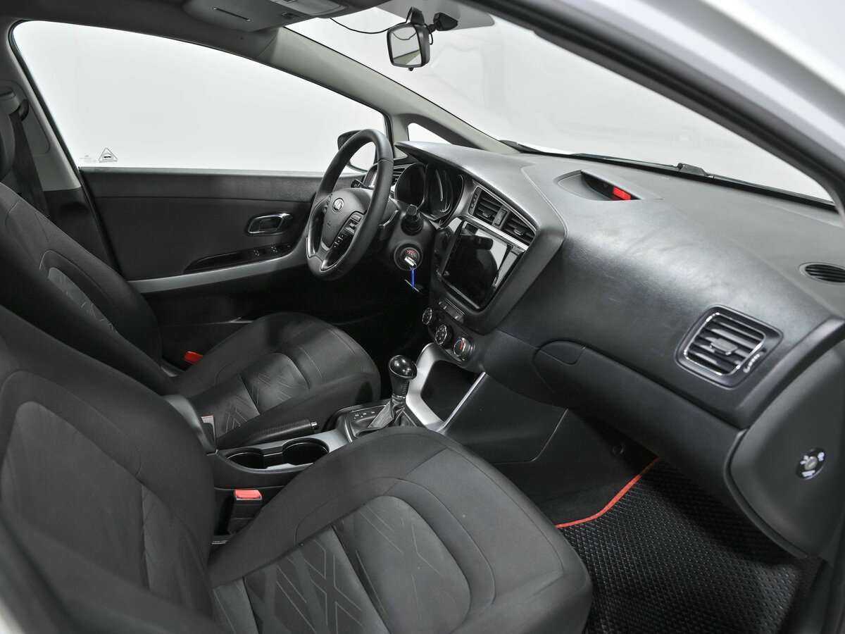 Купить Kia Ceed, 2018, 150 848 км.. Фото: #5