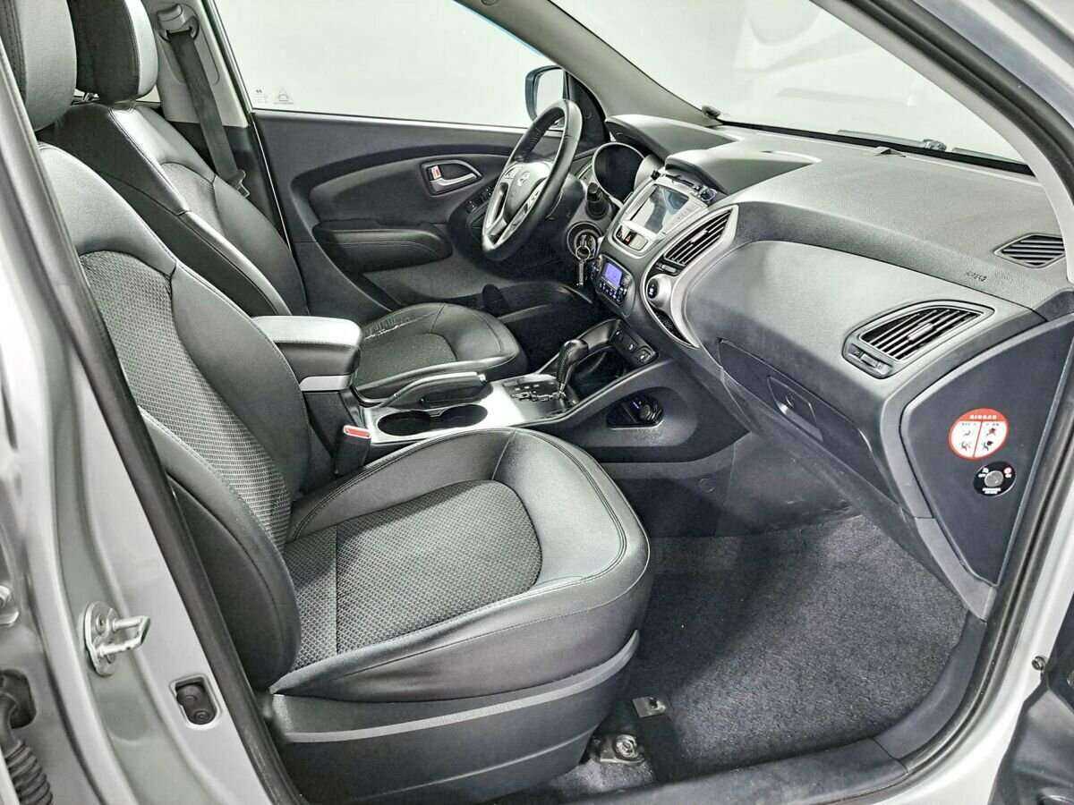 Купить Hyundai ix35, 2012, 111 915 км.. Фото: #8