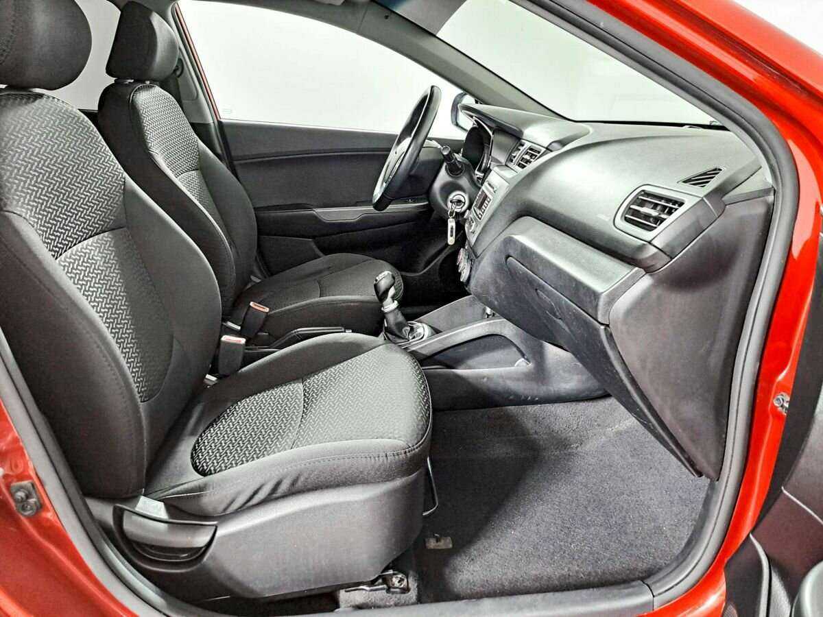 Купить Kia Rio, 2016, 110 070 км.. Фото: #8