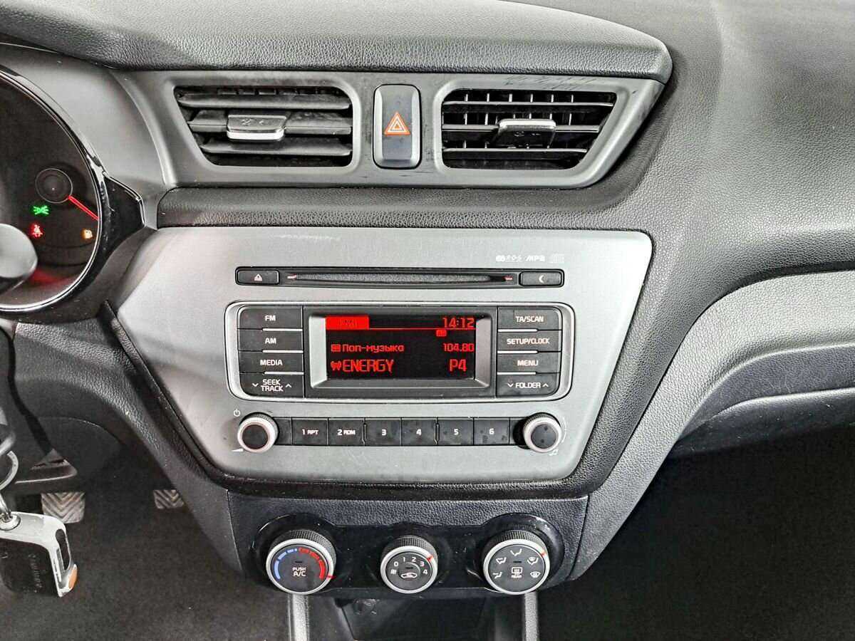 Купить Kia Rio, 2016, 110 070 км.. Фото: #12