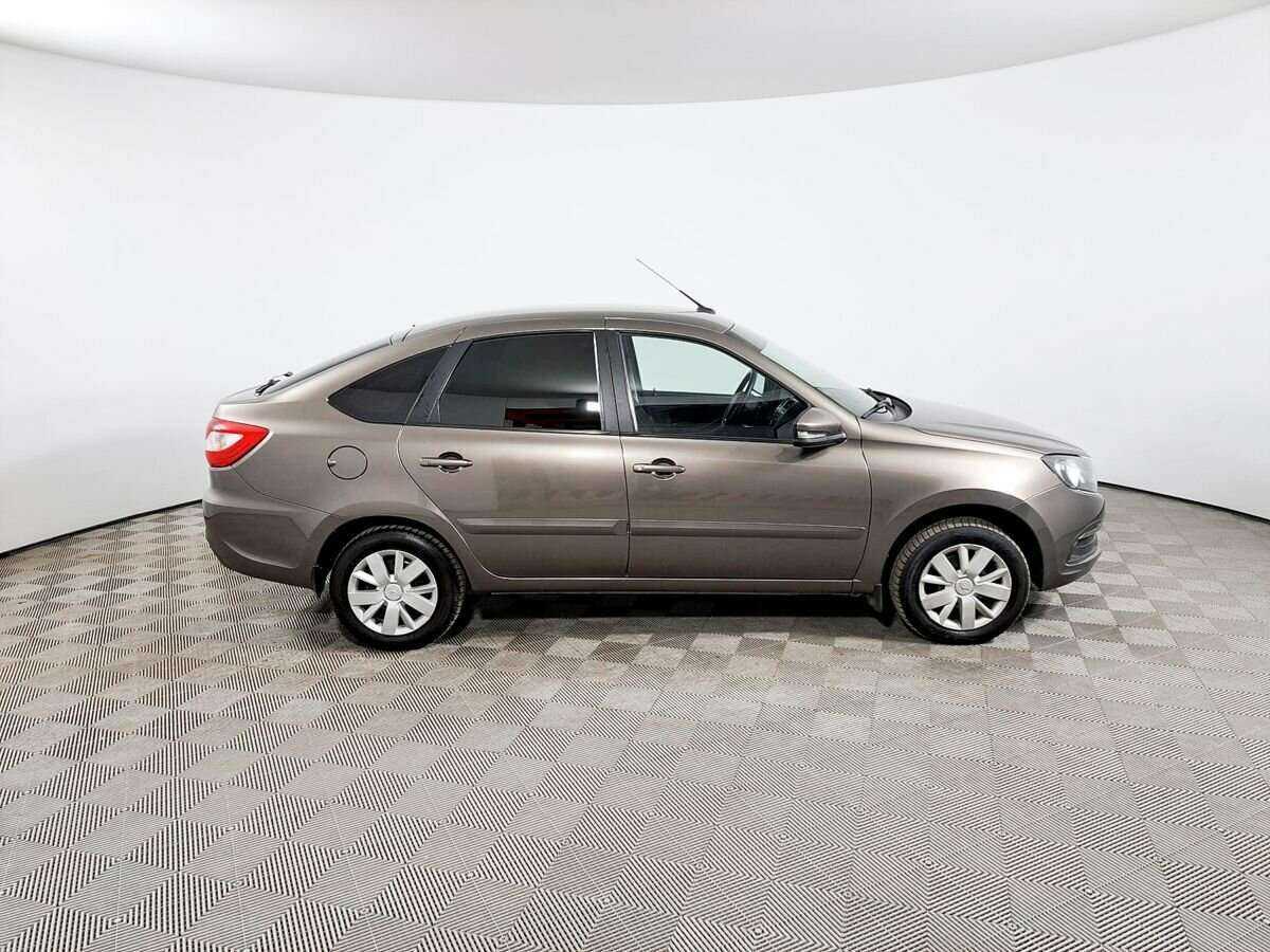 Купить Lada (ВАЗ) Granta, 2019, 69 576 км.. Фото: #3