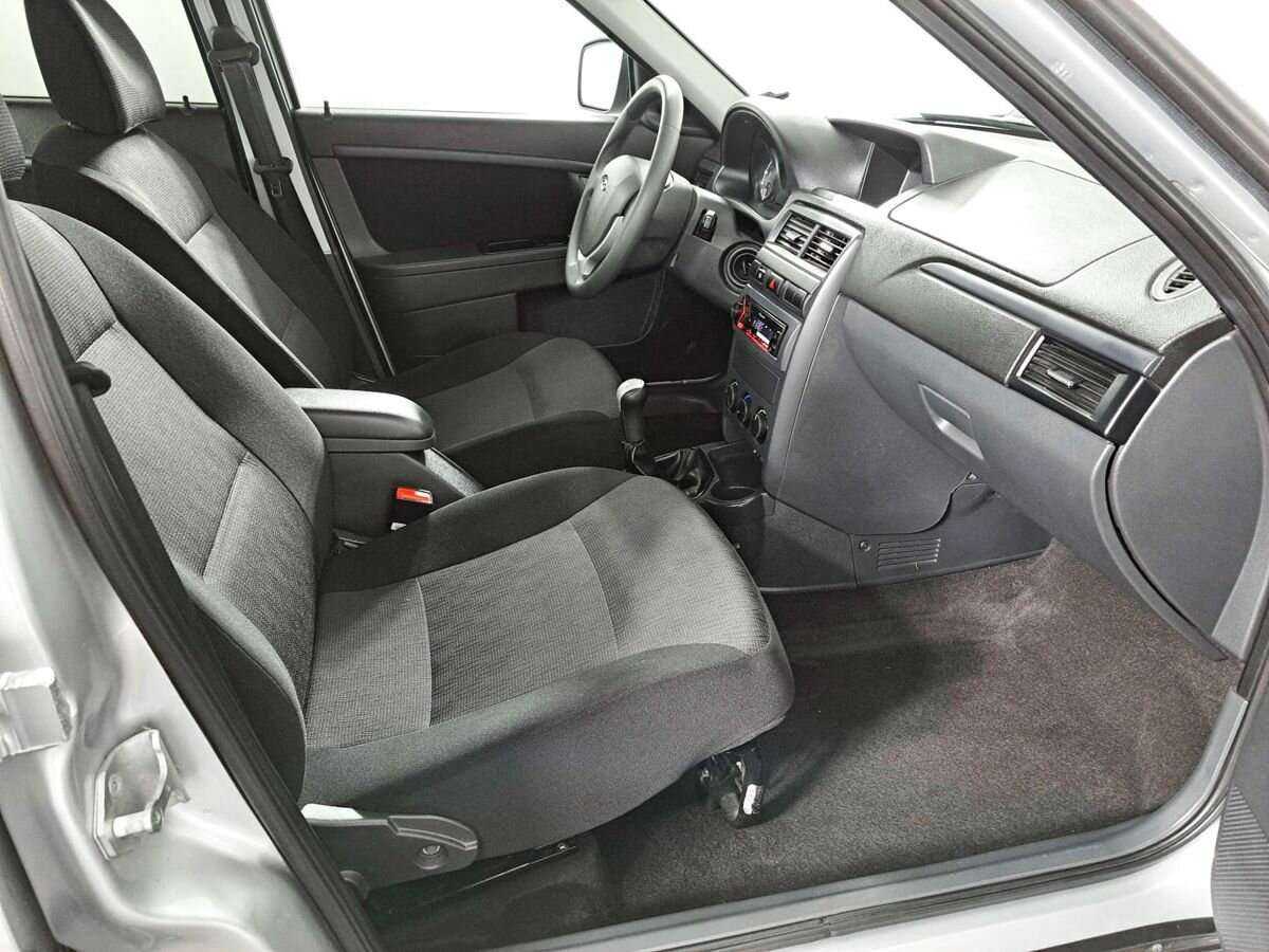 Купить Lada (ВАЗ) Priora, 2017, 84 267 км.. Фото: #8