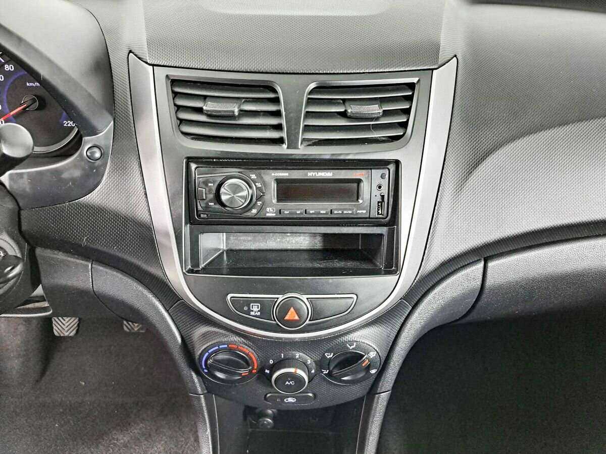 Купить Hyundai Solaris, 2014, 186 712 км.. Фото: #12