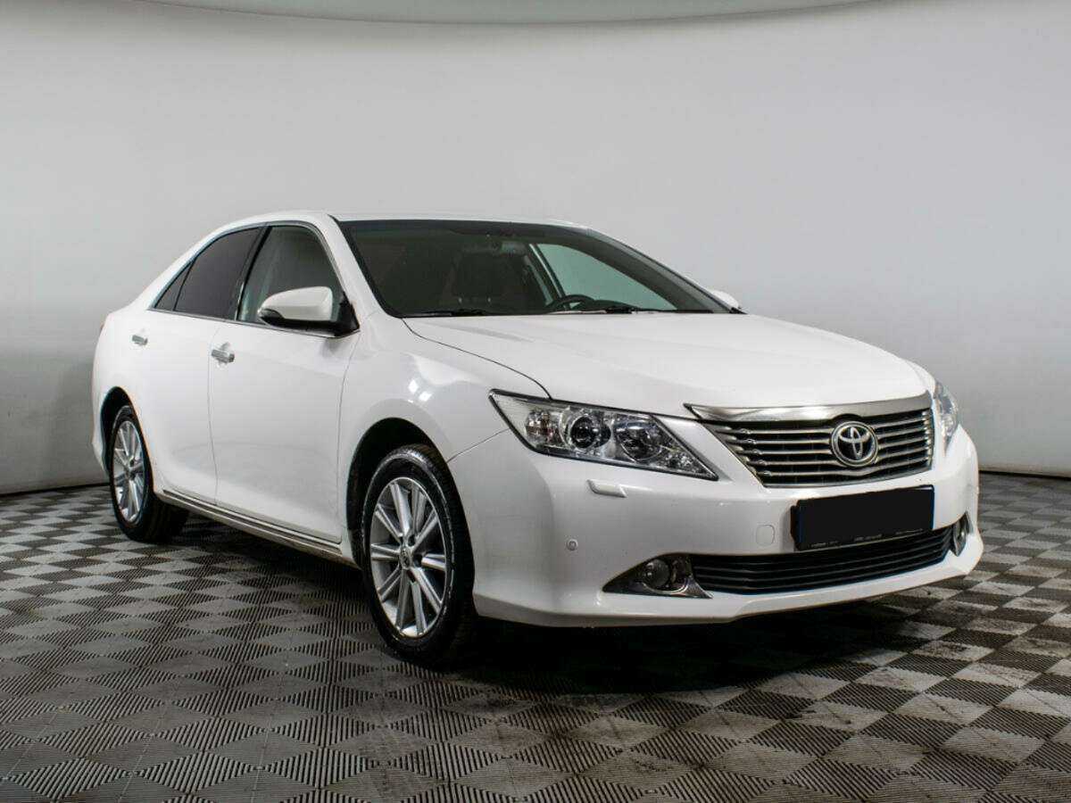 Купить Toyota Camry, 2014, 101 671 км.. Фото: #2