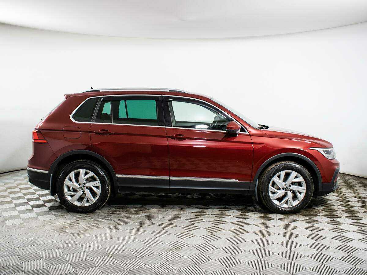 Купить Volkswagen Tiguan, 2021, 42 458 км.. Фото: #3