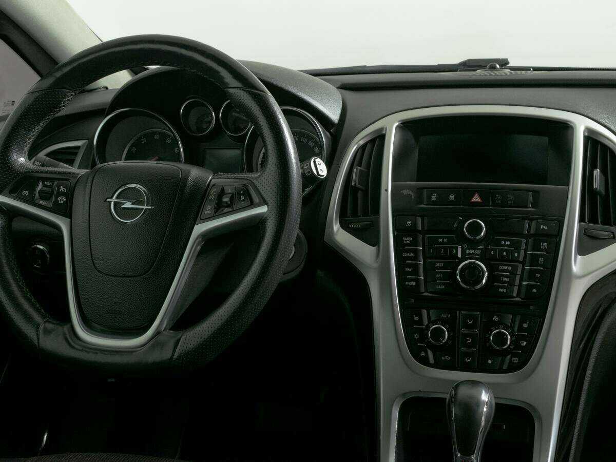 Купить Opel Astra, 2013, 98 122 км.. Фото: #10