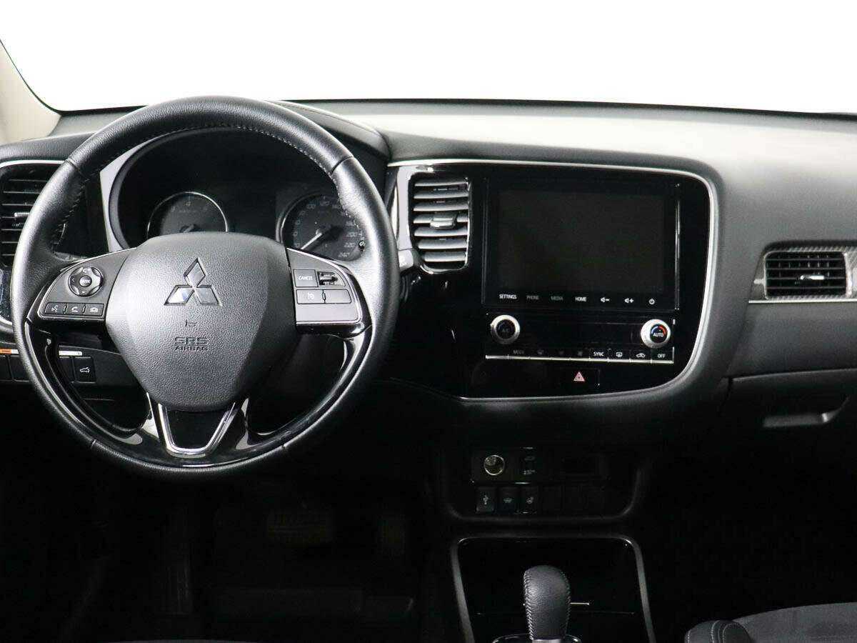 Купить Mitsubishi Outlander, 2022, 27 500 км.. Фото: #9