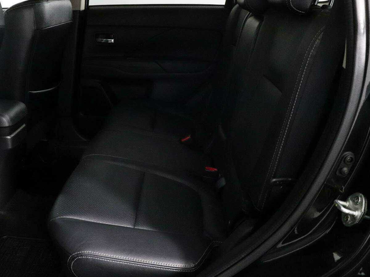 Купить Митсубиши Оутлэндер, 2015, 145 756 км.. Фото: #7