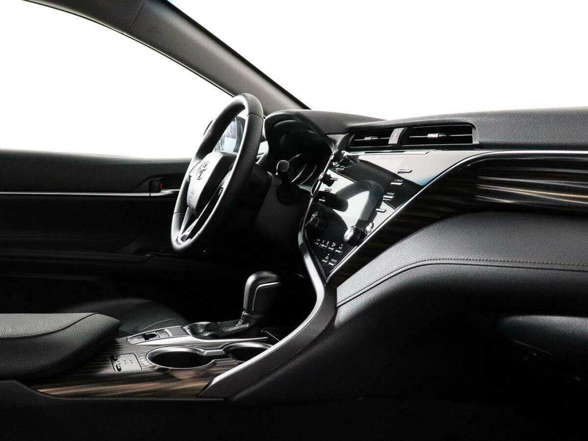 Купить Toyota Camry, 2019, 78 900 км.. Фото: #6