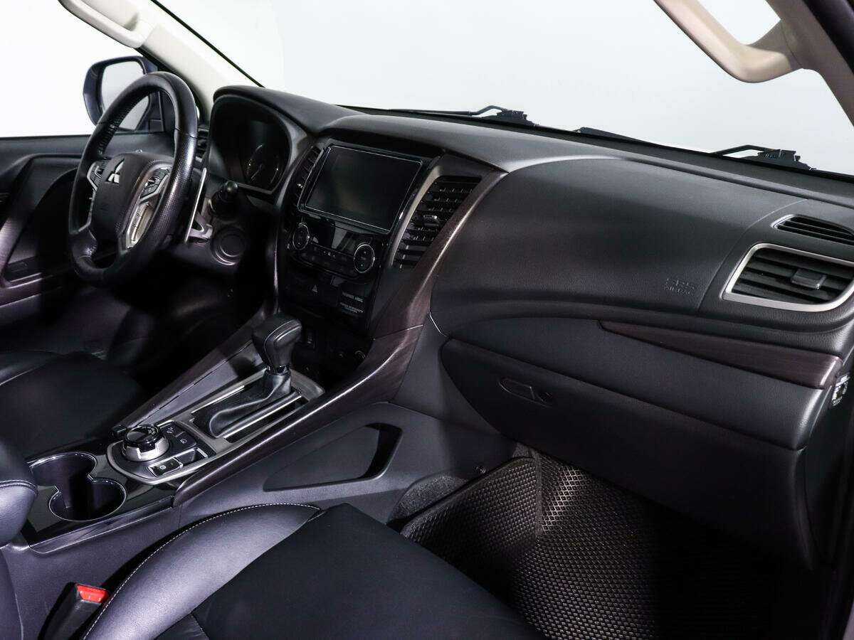 Купить Mitsubishi Pajero Sport, 2018, 132 074 км.. Фото: #5