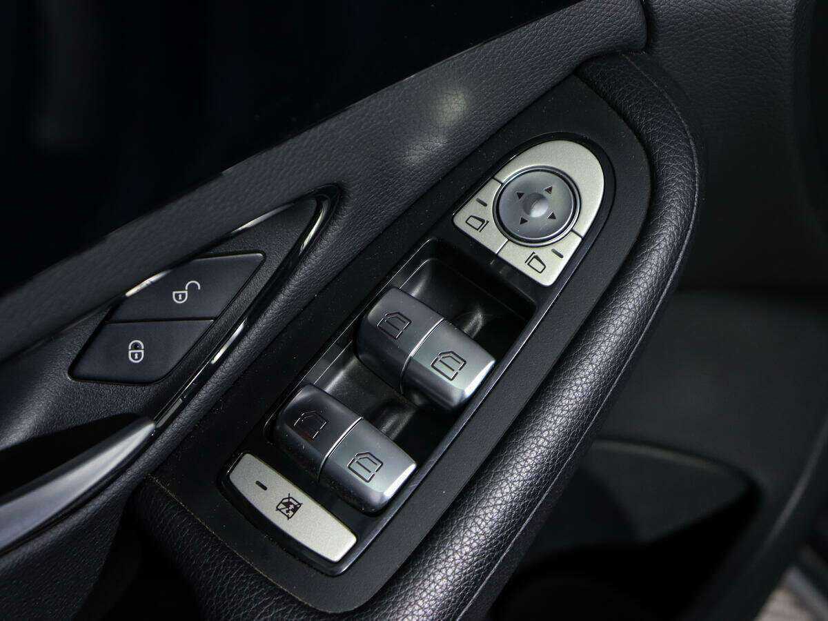 Купить Mercedes-Benz C-Класс, 2014, 139 307 км.. Фото: #12