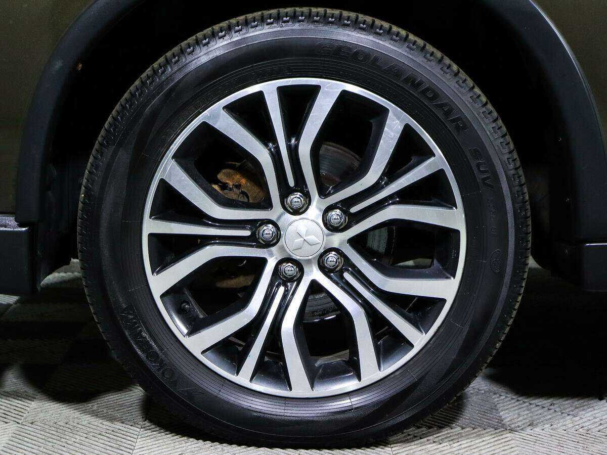 Купить Митсубиши Оутлэндер, 2018, 53 178 км.. Фото: #21