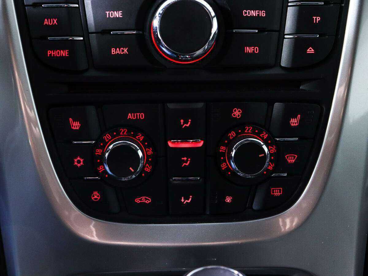 Купить Opel Astra, 2013, 187 215 км.. Фото: #14