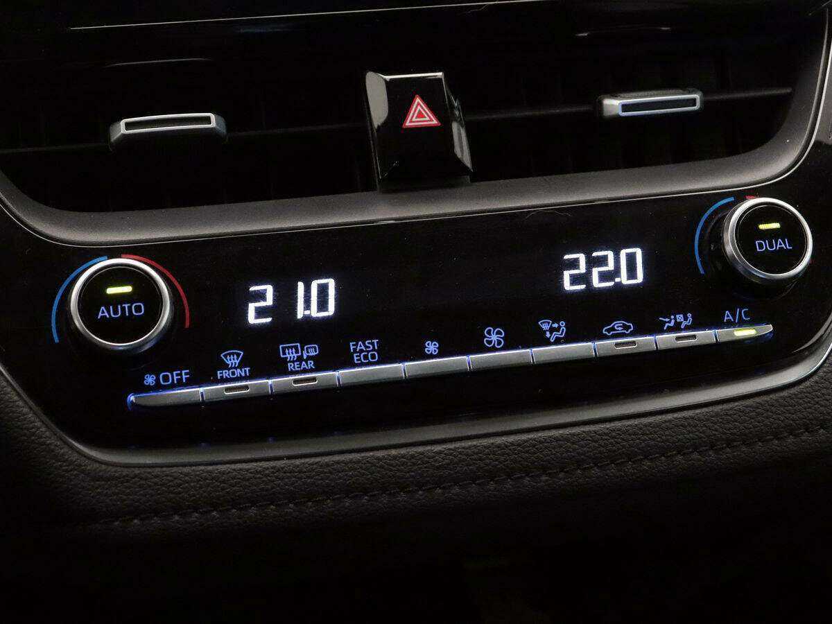 Купить Toyota Corolla, 2019, 37 360 км.. Фото: #16