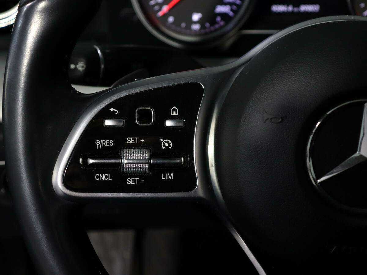 Купить Mercedes-Benz E-Класс, 2019, 89 740 км.. Фото: #17