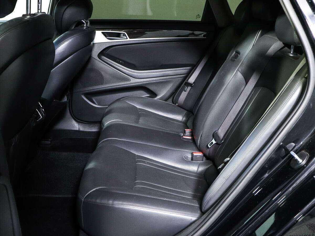 Купить Hyundai Genesis, 2014, 223 227 км.. Фото: #8