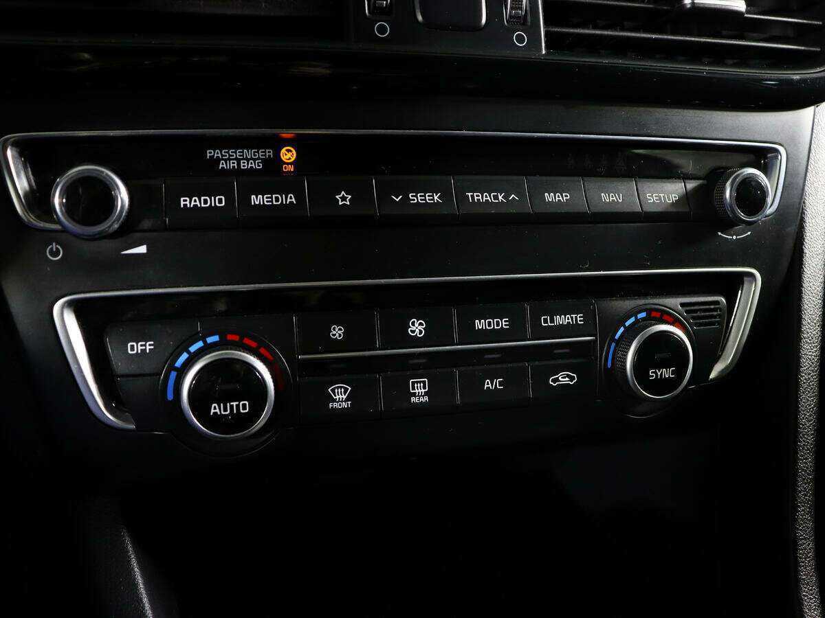 Купить Kia Optima, 2018, 69 343 км.. Фото: #17