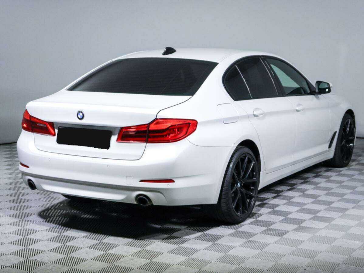 Купить BMW 5 серии, 2018, 175 697 км.. Фото: #3