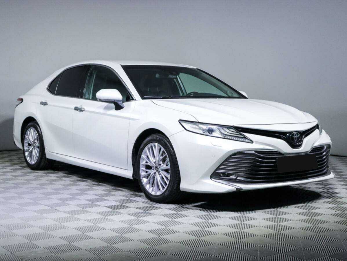 Купить Toyota Camry, 2018, 121 517 км.. Фото: #2