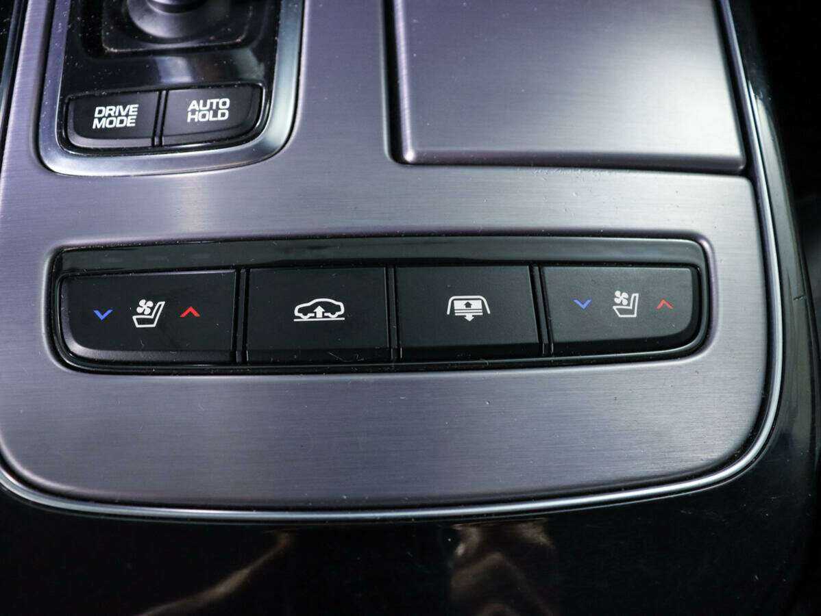 Купить Хендай Экус, 2014, 185 205 км.. Фото: #22