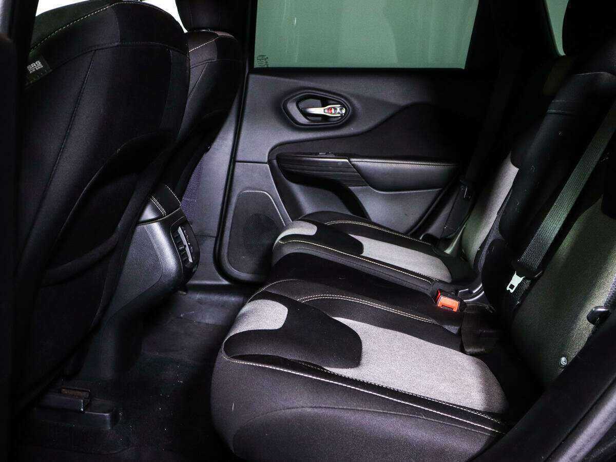 Купить Jeep Cherokee, 2014, 93 700 км.. Фото: #6