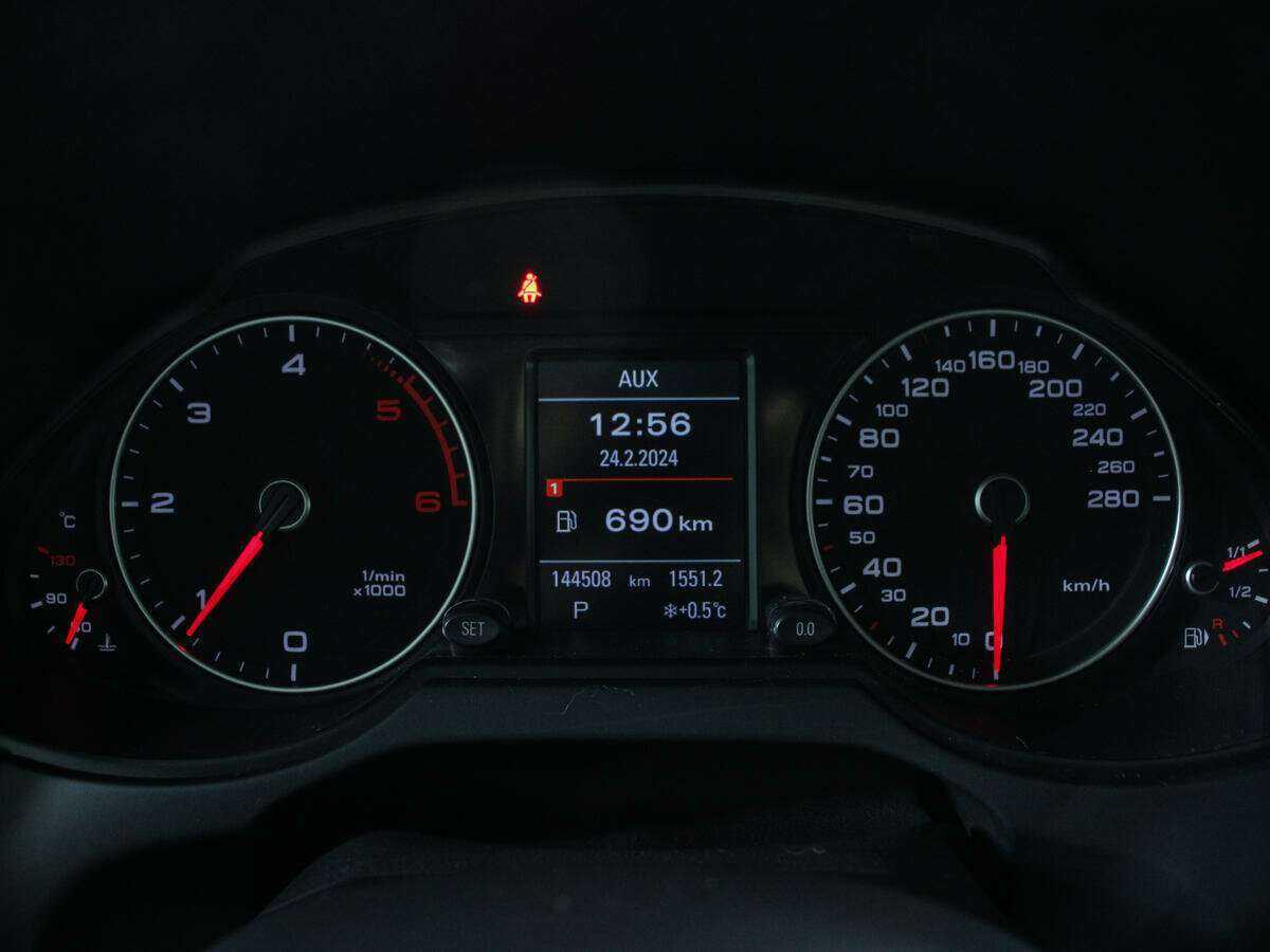 Купить Ауди К5, 2014, 144 500 км.. Фото: #7