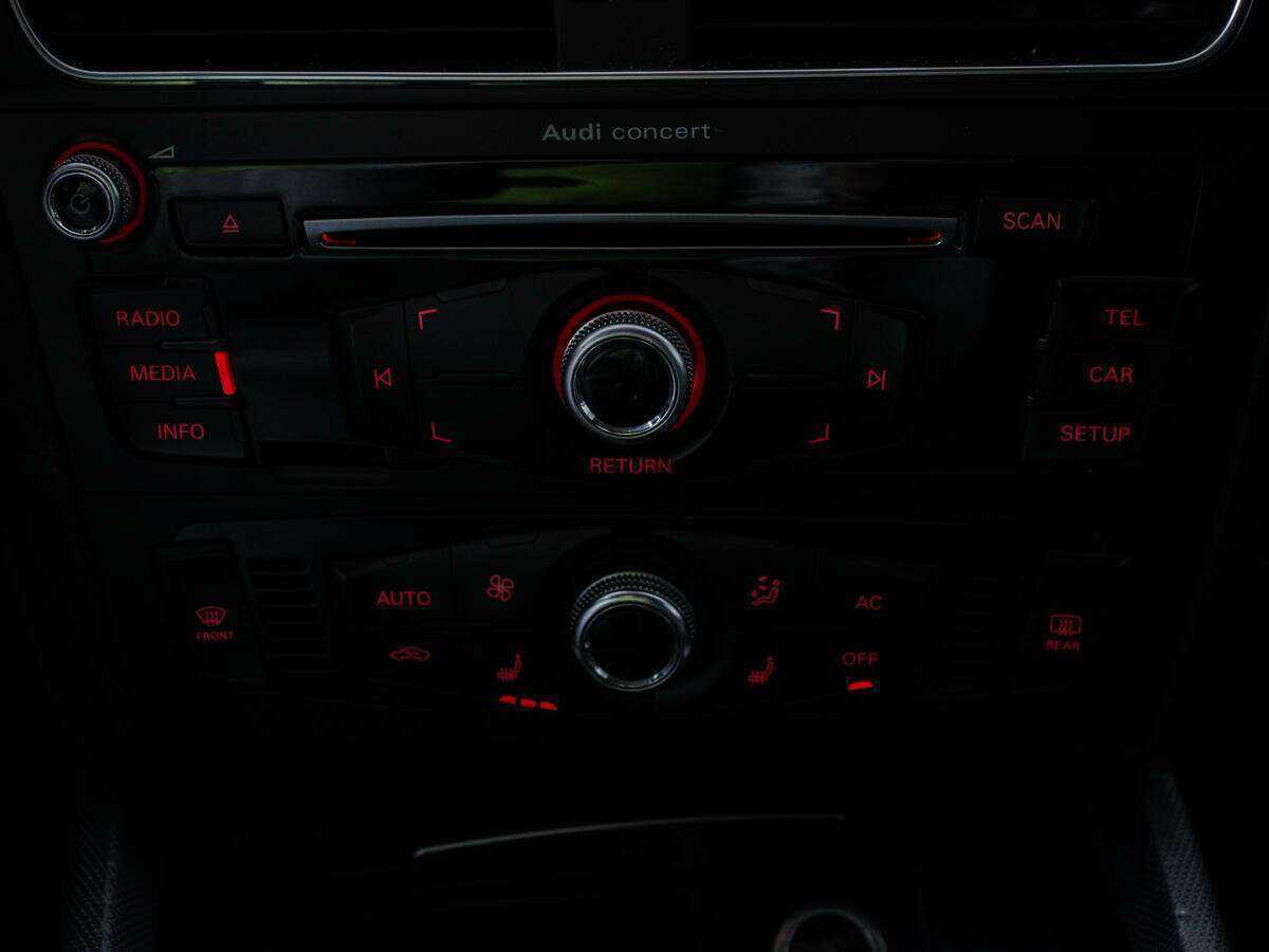 Купить Ауди К5, 2014, 144 500 км.. Фото: #12