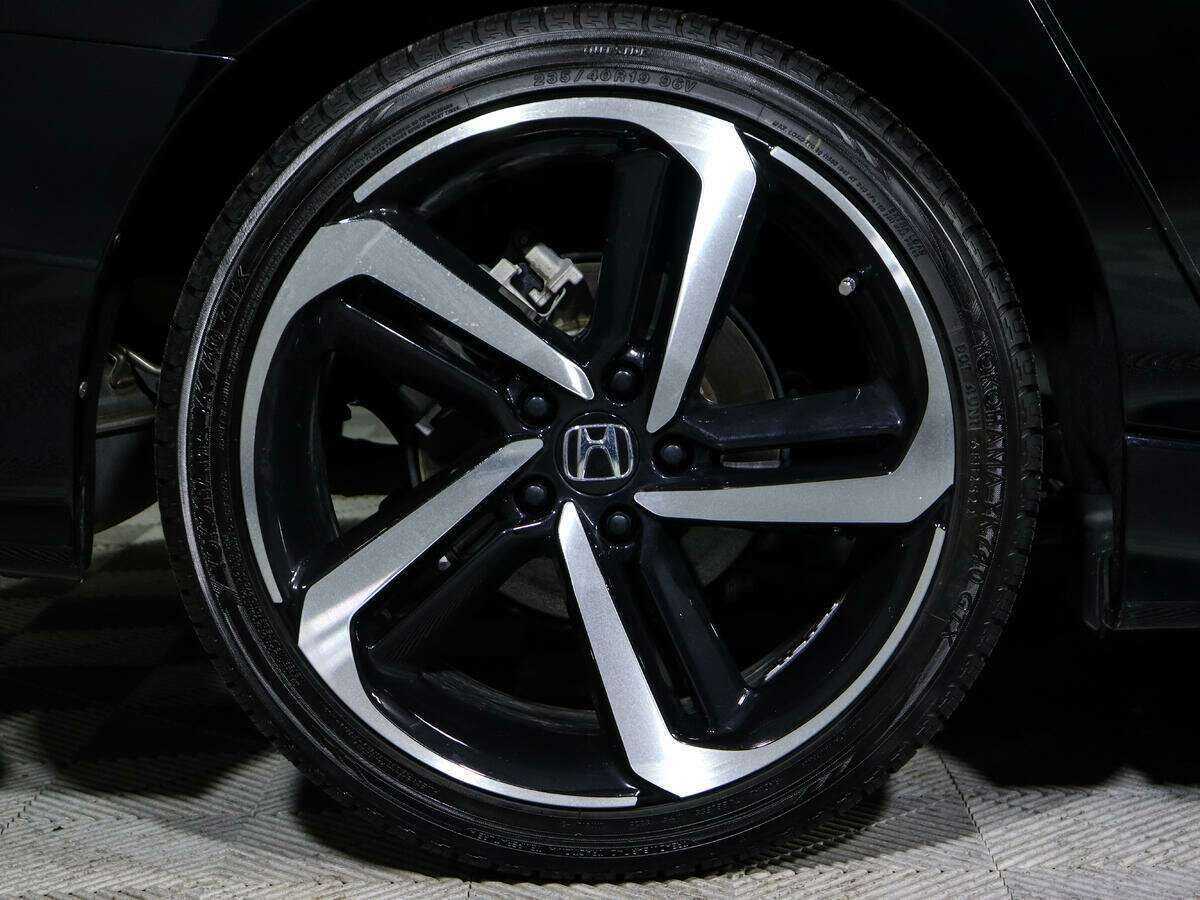 Купить Honda Accord, 2022, 5 777 км.. Фото: #12