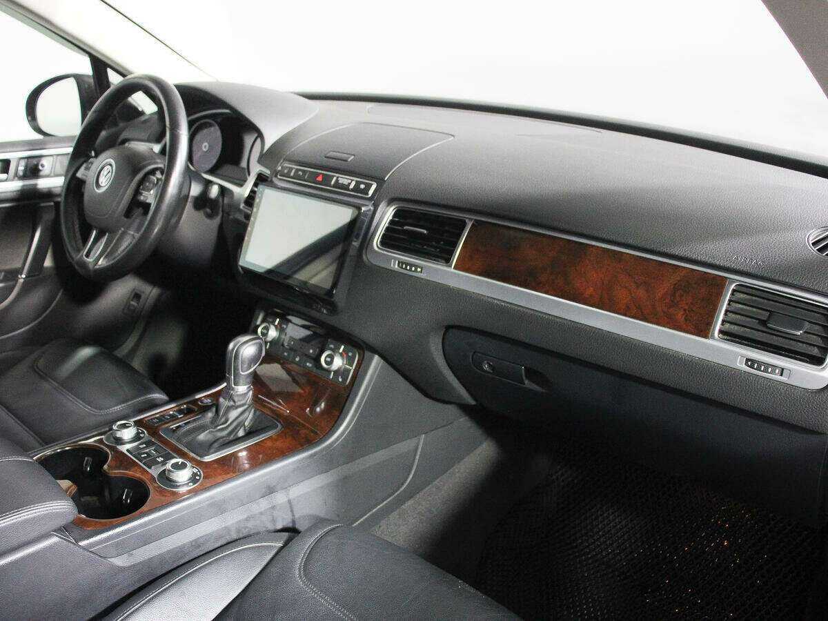 Купить Volkswagen Touareg, 2015, 177 224 км.. Фото: #5