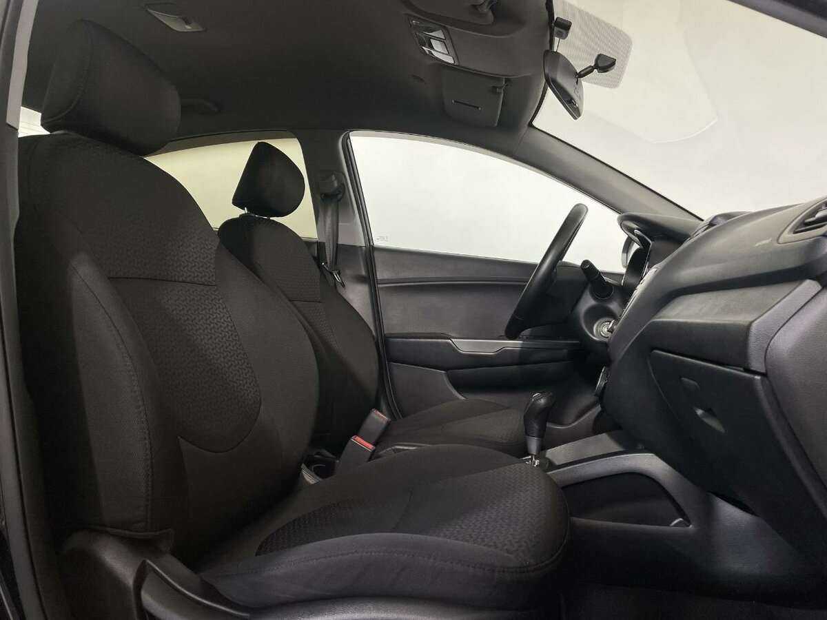 Купить Kia Rio, 2017, 105 287 км.. Фото: #12