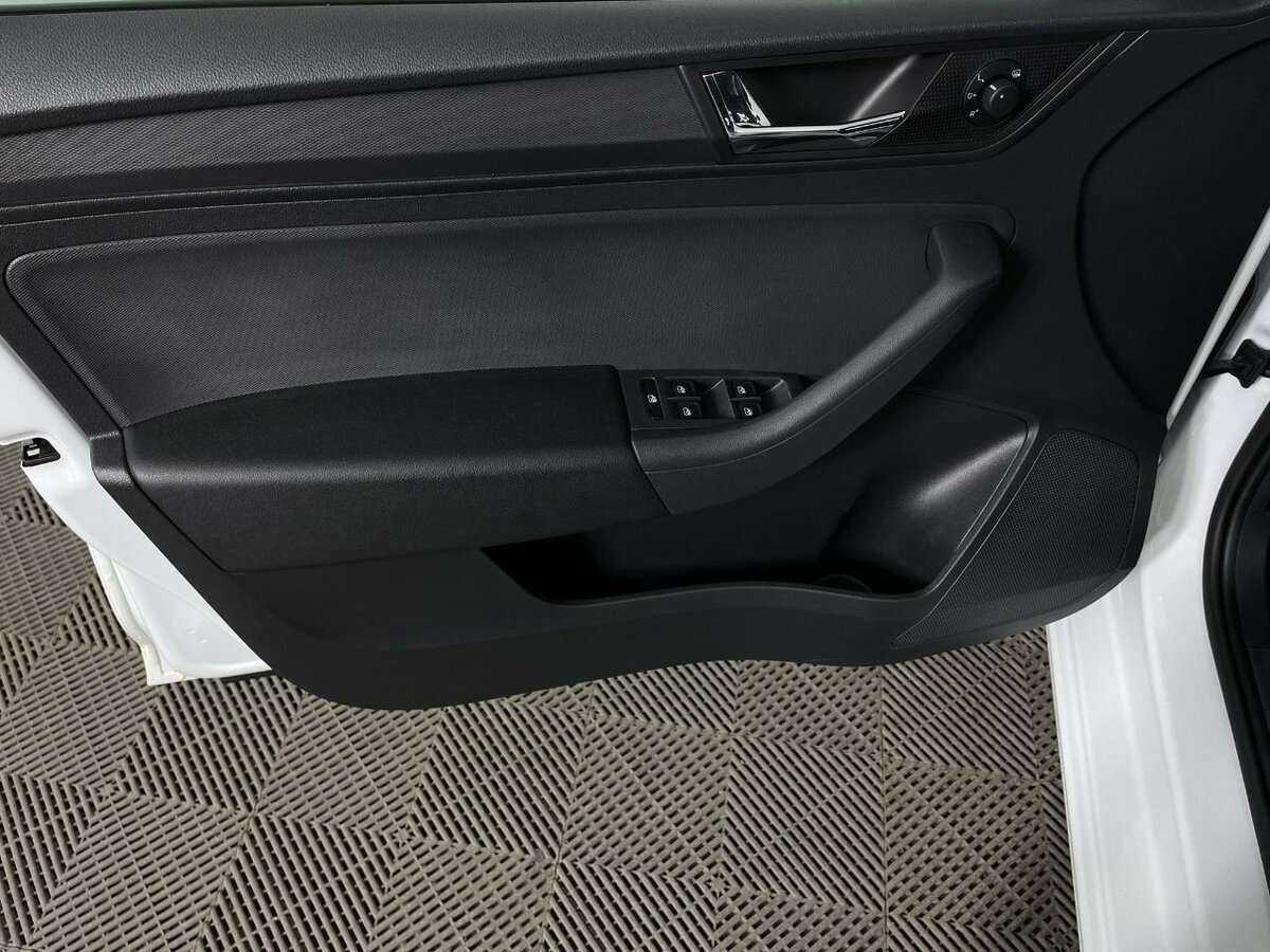 Купить Skoda Rapid, 2020, 78 626 км.. Фото: #7