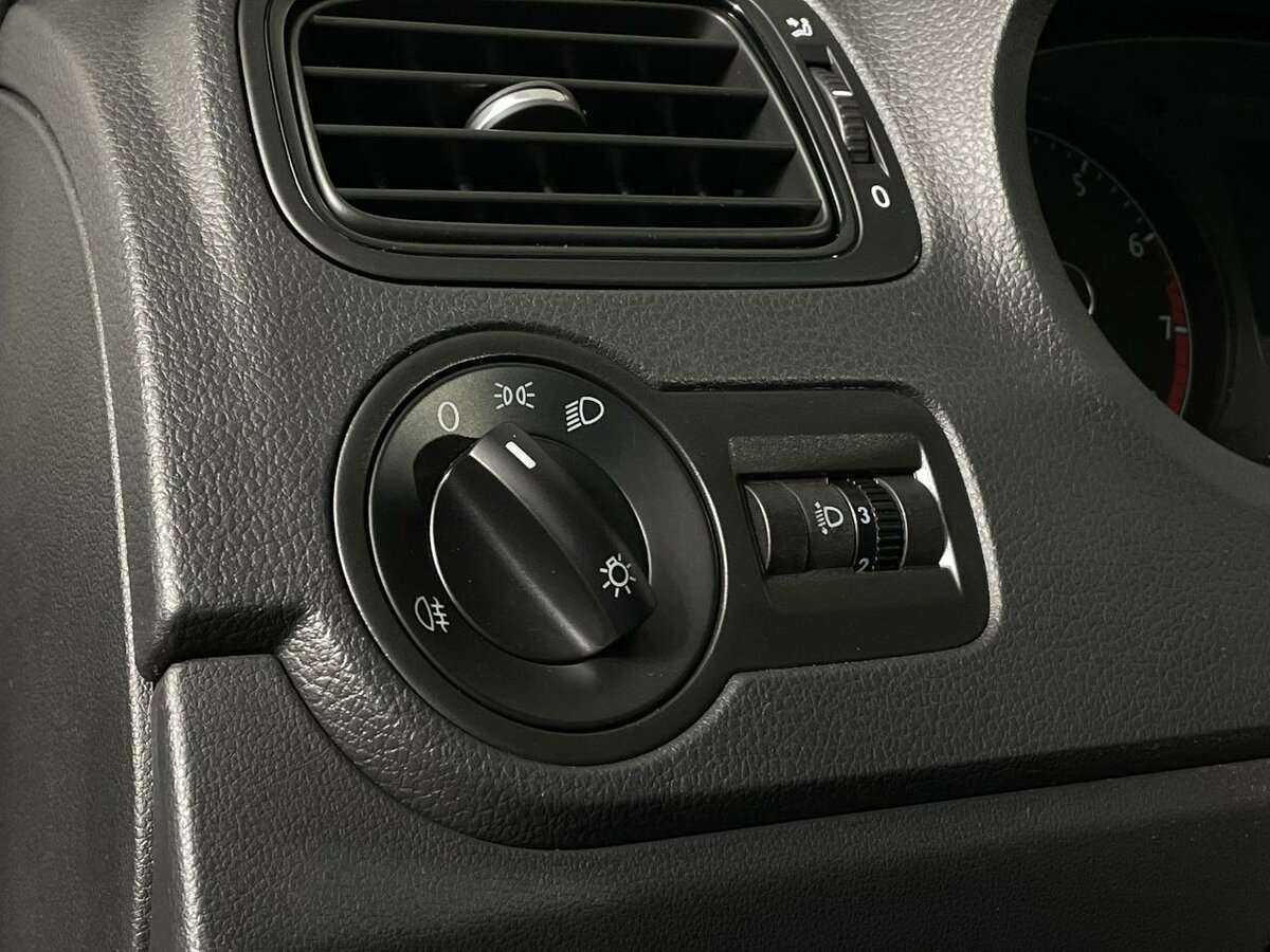 Купить Volkswagen Polo, 2019, 60 000 км.. Фото: #7