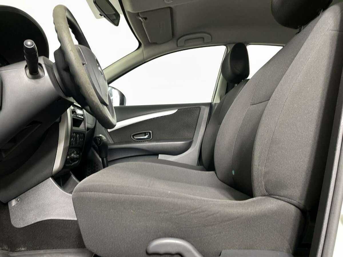 Купить Nissan Almera, 2013, 276 317 км.. Фото: #9