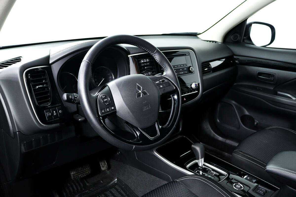 Купить Mitsubishi Outlander, 2020, 7 842 км.. Фото: #12